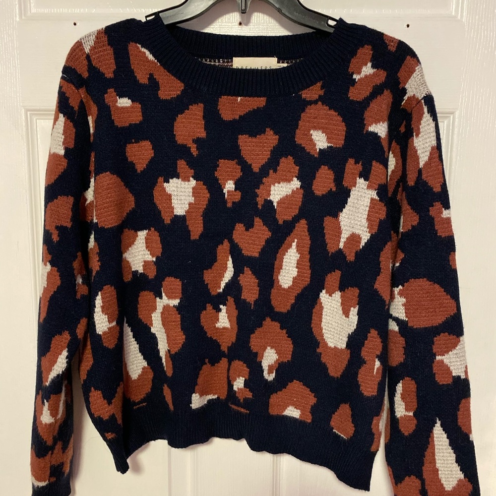 Leopard sweater